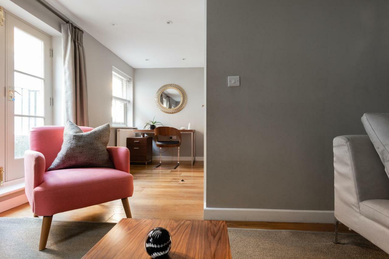 The Norfolk Maisonette - Lovely 4Bdr Mews Лондон Екстериор снимка