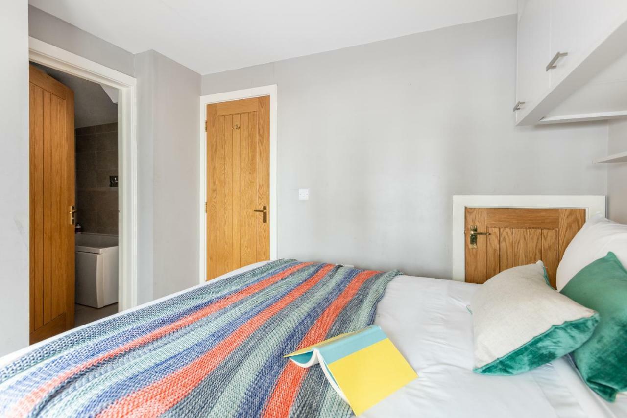 The Norfolk Maisonette - Lovely 4Bdr Mews Лондон Екстериор снимка